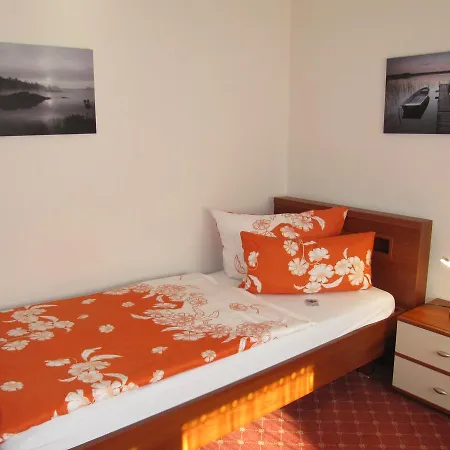 Roez Guest house *